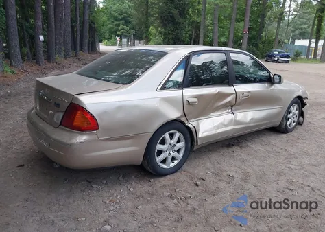 2000 Toyota Avalon Xls z USA, uszkodzony, nr VIN 4T1BF28B7YU043842